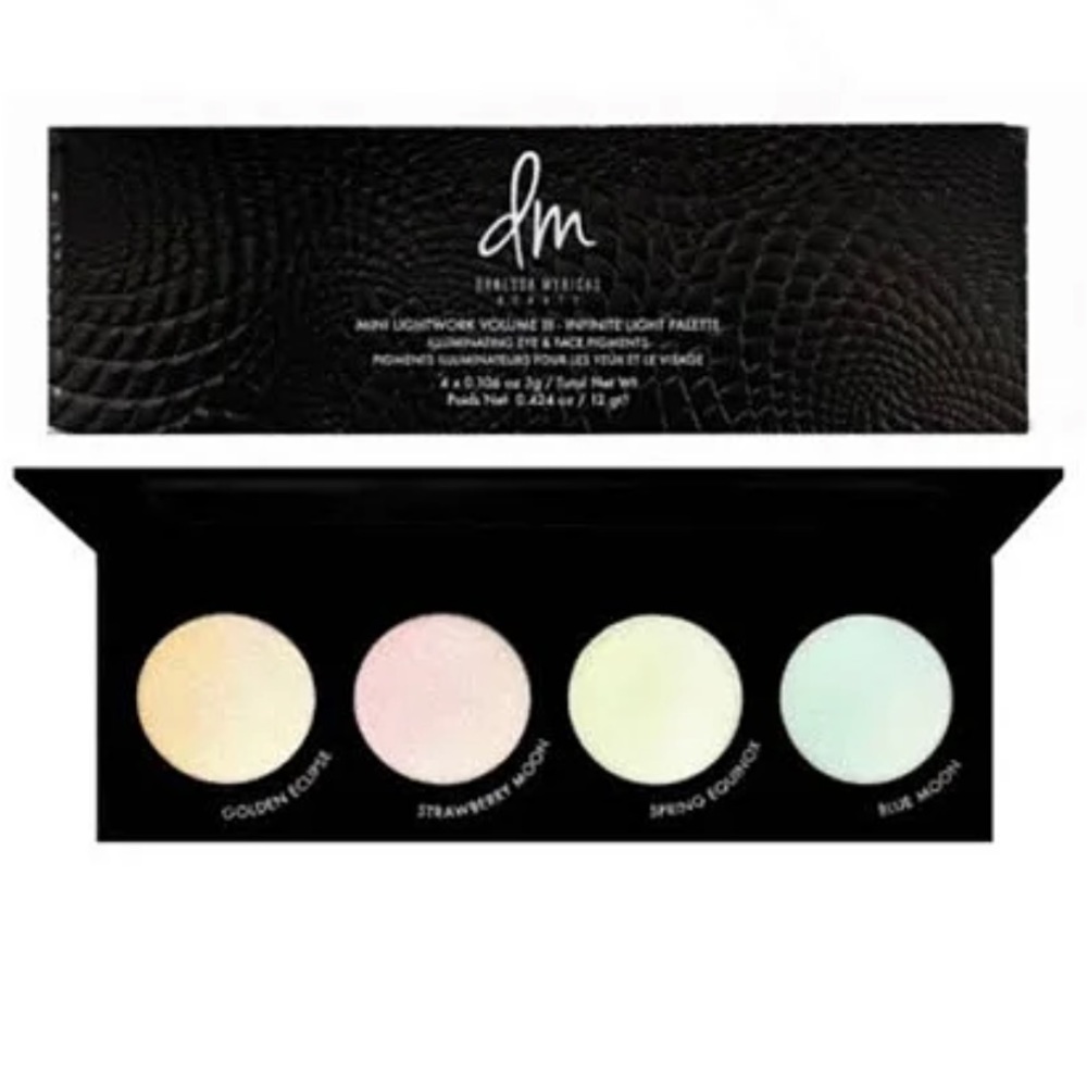 Danessa Myricks Beauty Mini Lightwork Volume III Infinite Light Palette